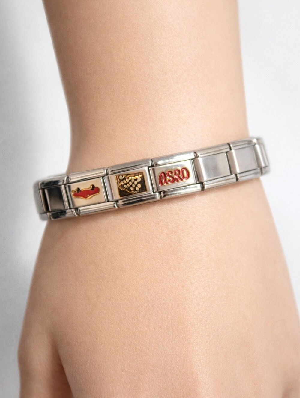 Silver tone Stretch Tile Bracelet – Modern Women’s Fashion Jewelry